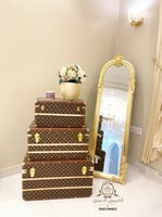 صندوق سجادات صلاة فاخر 3 قطع بطبعة لويس فيتون