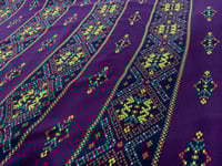 قماش بنقوش شعبية عرضين