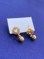 حلق بناتي صغير