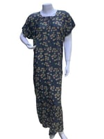 قميص نسائي روز كم قصير