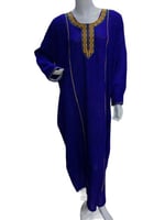 قميص دوسري كم طويل مطرز بخيط