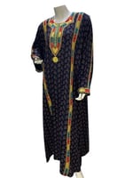 جلابية كشميري مقاسات كبيرة تطريز امام وخلف