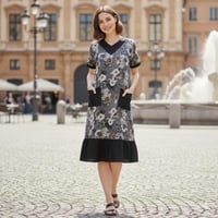 قميص نسائي قصير بجيوب