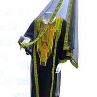 جلابية تل (مسرح ) مع الطرحة والداخلية