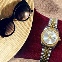 ساعة يد نسائية ضد الماء