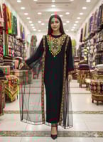 مسرح تل مطرزة بخيوط والكرستال بدون داخلية