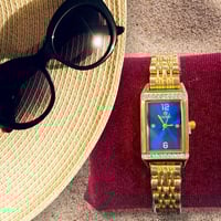 ساعة يد نسائية ضد الماء