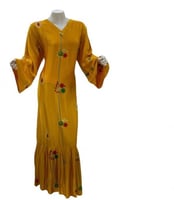 قميص نسائي بكم طويل