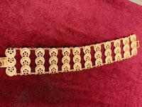 اسوارة نسائي بديل ذهب