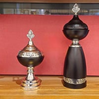 طقم مباخر فاخرة بتصميم معدني أنيق ولمسة تراثية راق...