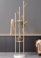 علاقة ملابس معدنيه