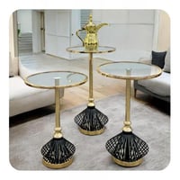 طقم طاولات خدمة دائري 3 قطع بإطار ذهبي قاعدة اسود