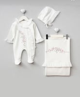 طقم مواليد تركي مطرز فاخر