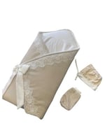 مدس مواليد مطرز بيج