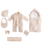 طقم 9 قطع مع بيت طفل