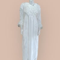 قميص نفاس دانتيل