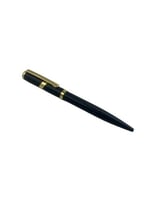 قلم رسمي أسود على ذهبي