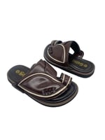 نعال ولادي 4427 بني محروق