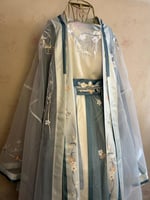 هانفو صيني ازرق -إيجار