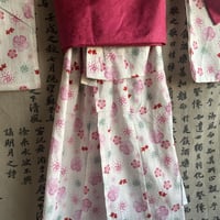 يوكاتا ياباني ابيض ورود اطفال