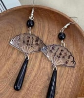 اقراط آسيوية