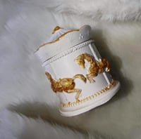 شمع احلام اليونيكورن