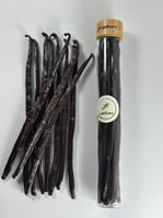 أعواد فانيليا بلانيفوليا مدغشقر ( بوربون )