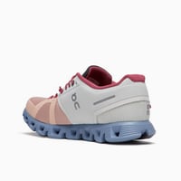 حذاء نسائي اون رانينغ كلاود 5 ON RUNNING CLOUD - أ...