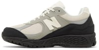 حذاء رياضي نيو بالانس 2002R- رمادي