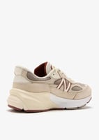 x New Balance 990v6 sneakers