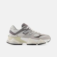 حذاء نيو بالانس New Balance 9060 - رمادي
