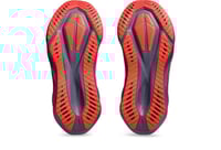 اسيكس نوفابلاست 5 (أحمر)