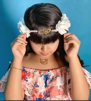 طقم بناتي بالاسم