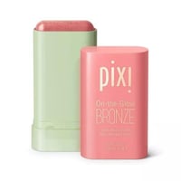 بيكسي احمر خدود وارم جلو