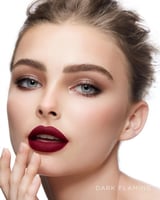 نورة بو عوض-احمر شفاه سائل مقاوم للماء- دارك فلامي...