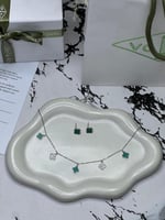 سلسال شوكر مع حلق Van cleef