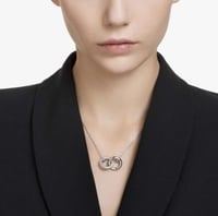 سلسال سوارفيسكي فضي