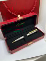 قلم حبر من مجموعة سانتوس دو كارتيه