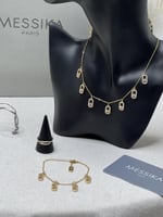 طقم MESSIKA ذهبي