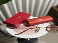 نظارة Cartier اطار ذهبي - عدسة وردي