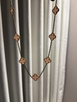 سلسال فان كليف 10 وردات - وردي