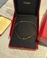 عقد جوست آن كلو carter - ذهبي