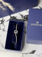 اسوارة سوارفيسكي فضي_كرستالة زرقاء