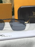 نظارة LOUIS VUITTON