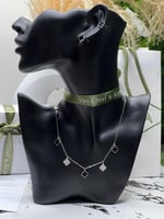 سلسال شوكر مع حلق Van cleef