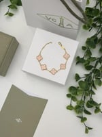 إسوارة Van cleef ذهبي -وردي