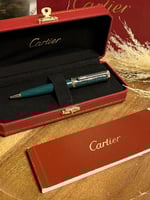 قلم حبر من مجموعة سانتوس دو كارتيه