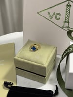 خاتم Van cleef ذهبي - أزرق