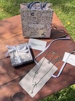 سلسال Dior فضي زهرة