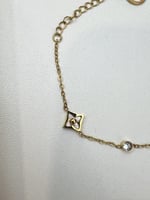 إسوارة LOUIS VUITTON معدن ذهبي